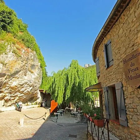 Auberge Du Vieux Moulin Отель 3*