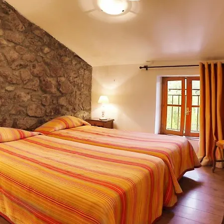 Отель Auberge Du Vieux Moulin 3*